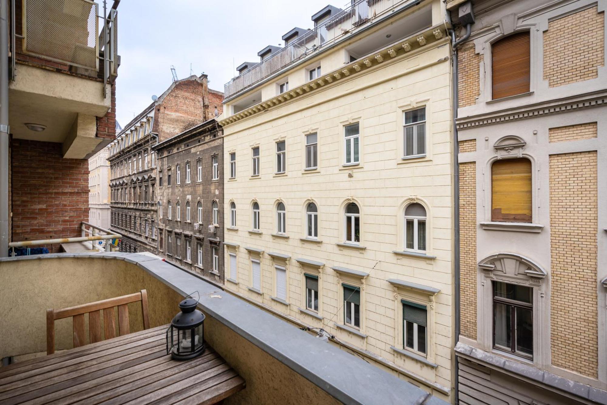 Paulay Deluxe 1 Apartment Budapest Bagian luar foto